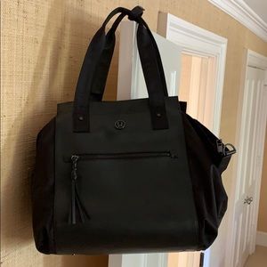 Lululemon Large Black Tote